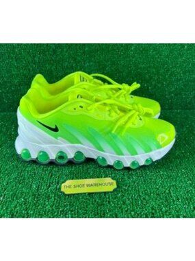 Women Nike Air Max DN8 Volt Black Green Strike Casual Shoes HF5509-700 Size 6.5
